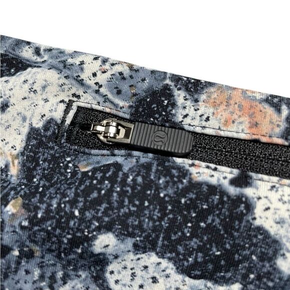 LULULEMON Speed Up Cropped Leggings Spring Multi Bloom Size 2 - Picture 10 of 10